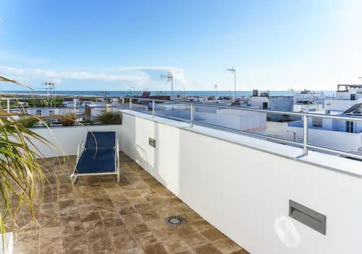 Apartamento Con Terraza Vistas Al Mar. Conil De La Frontera Eksteriør billede